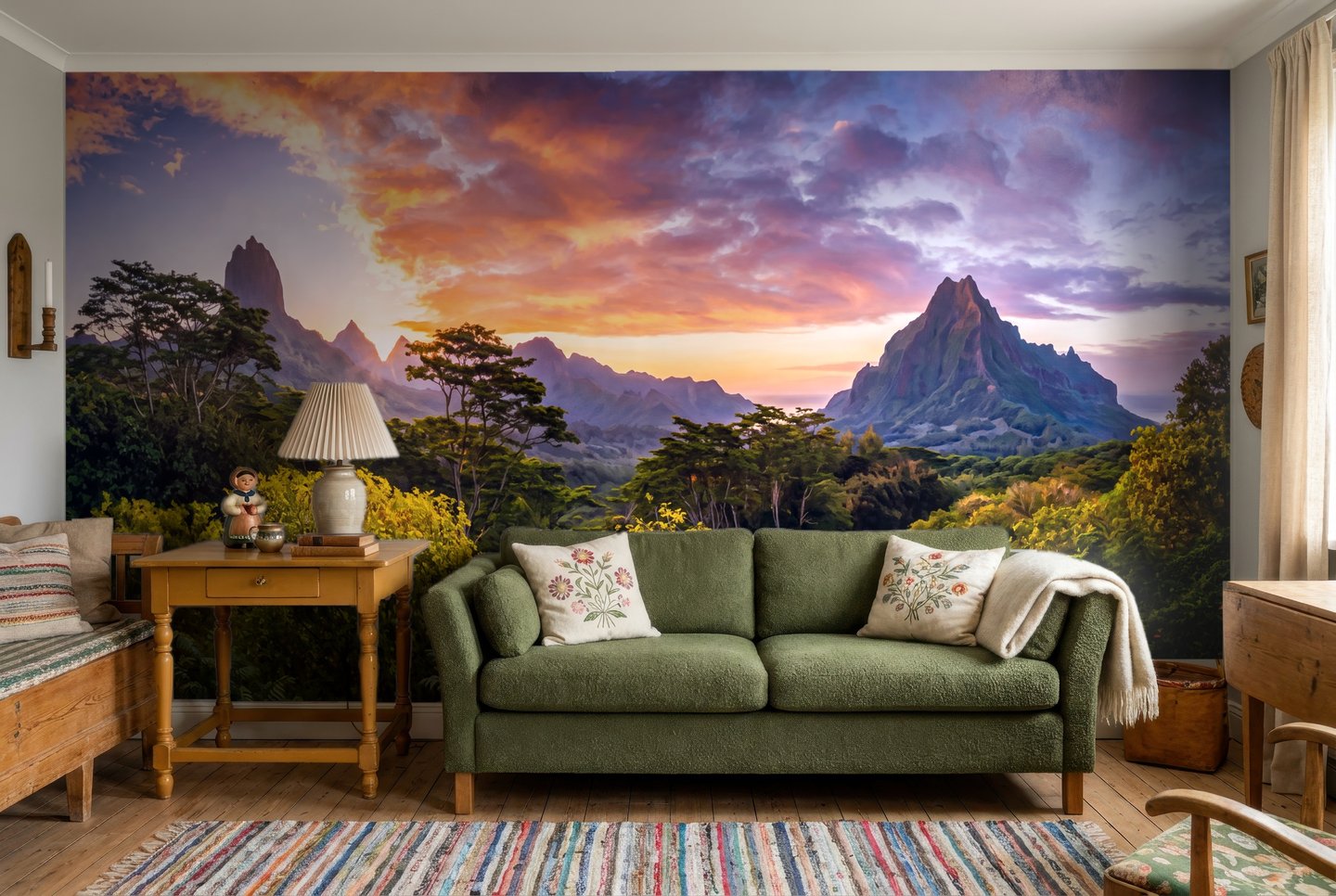 Summit Radiance 緑 mural