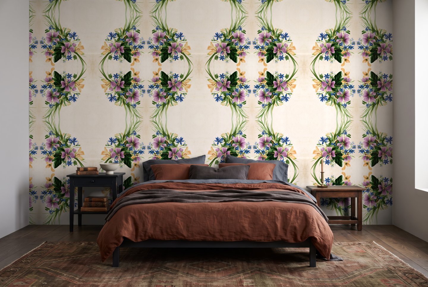 Mirrored Floral Garland kremfarget wallpaper